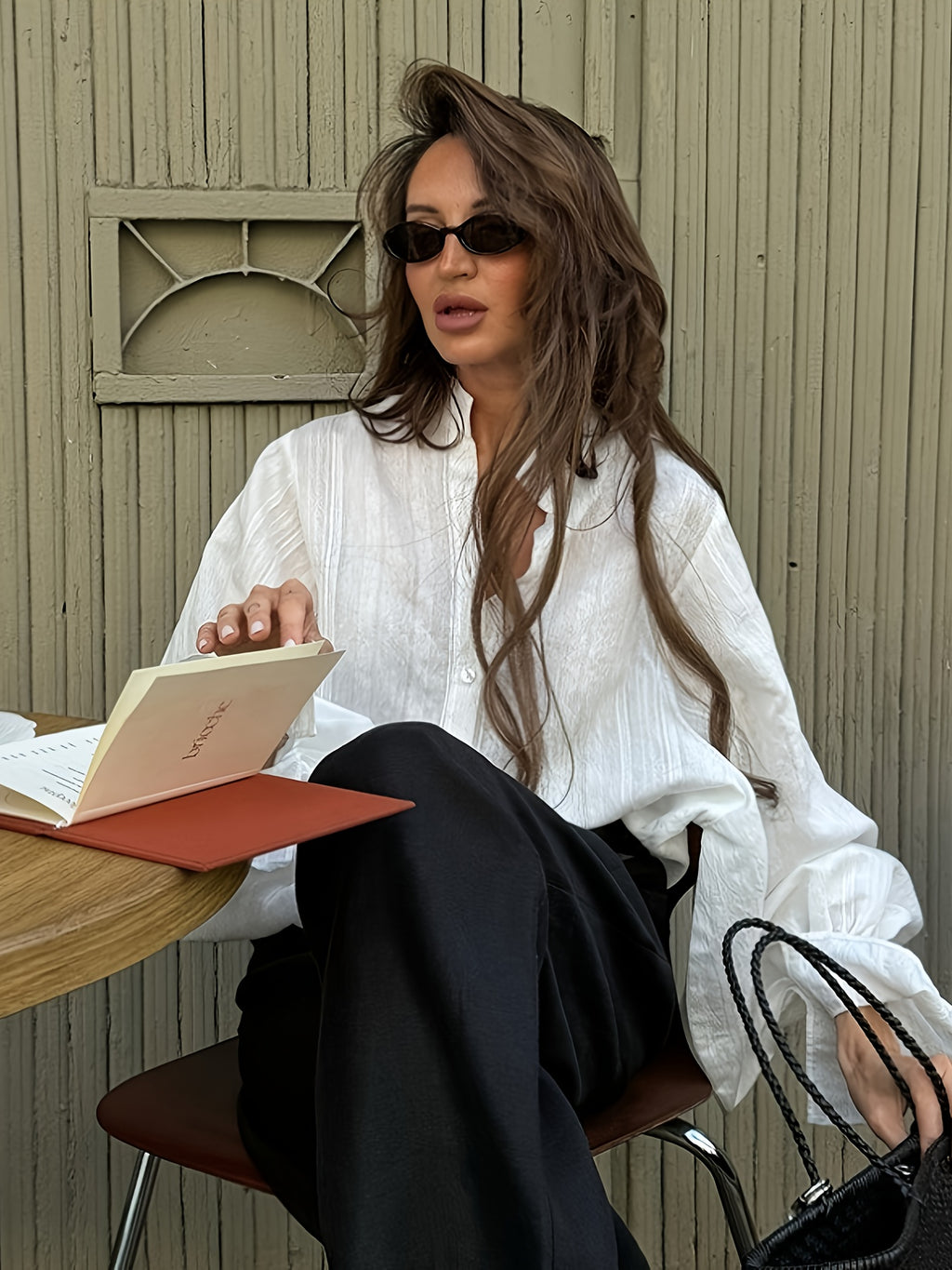 Women'S Elegant Button-Front Blouse - Long Sleeve Shirt with Structured Collar, All-Season Office & Everyday Blouse for Women, Chic Workplace & Casual Outfits, Versatile Clothing, Sophisticated Design, Durable Fabric, Buttonup Top, Fashion Lovers