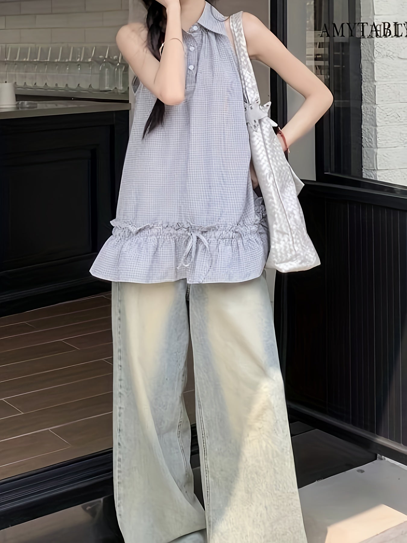 Women'S Sleeveless Plaid Halter Top with Ruffled Hem - Lightweight Summer Blouse, Casual Vacation Style, Gray & White Check Pattern, Perfect for Outdoor, Vacation Clothing | Ruffled Hem Top | Glossy Texture