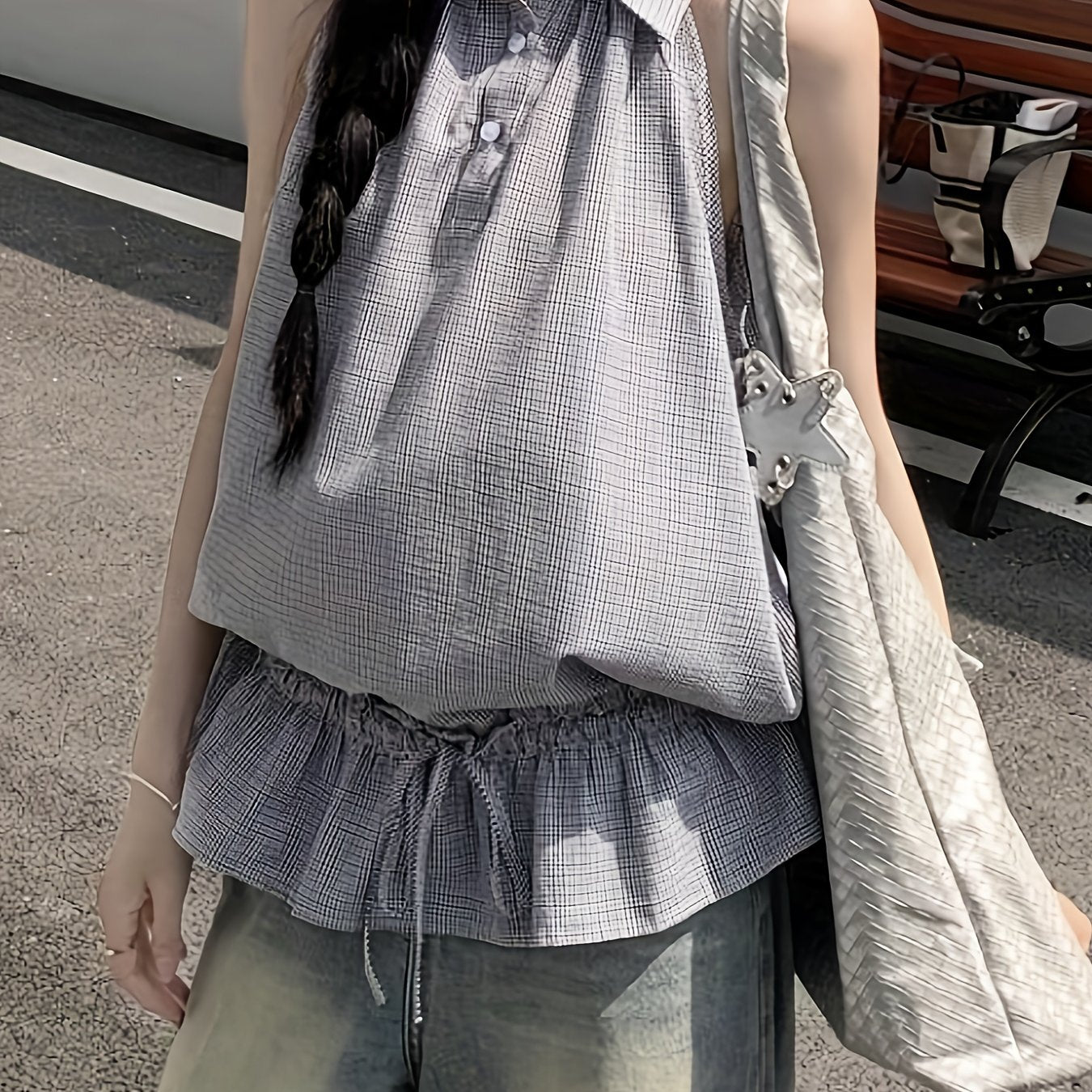 Women'S Sleeveless Plaid Halter Top with Ruffled Hem - Lightweight Summer Blouse, Casual Vacation Style, Gray & White Check Pattern, Perfect for Outdoor, Vacation Clothing | Ruffled Hem Top | Glossy Texture