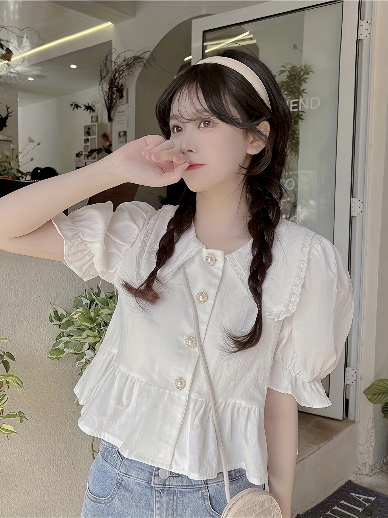 Chic French-Inspired Doll Collar Blouse for Women - Cute Short Sleeve Shirt with Ruffled Cuffs, Button-Up Front, and Flowing Hem, Perfect for Spring & Summer, Machine Washable, White