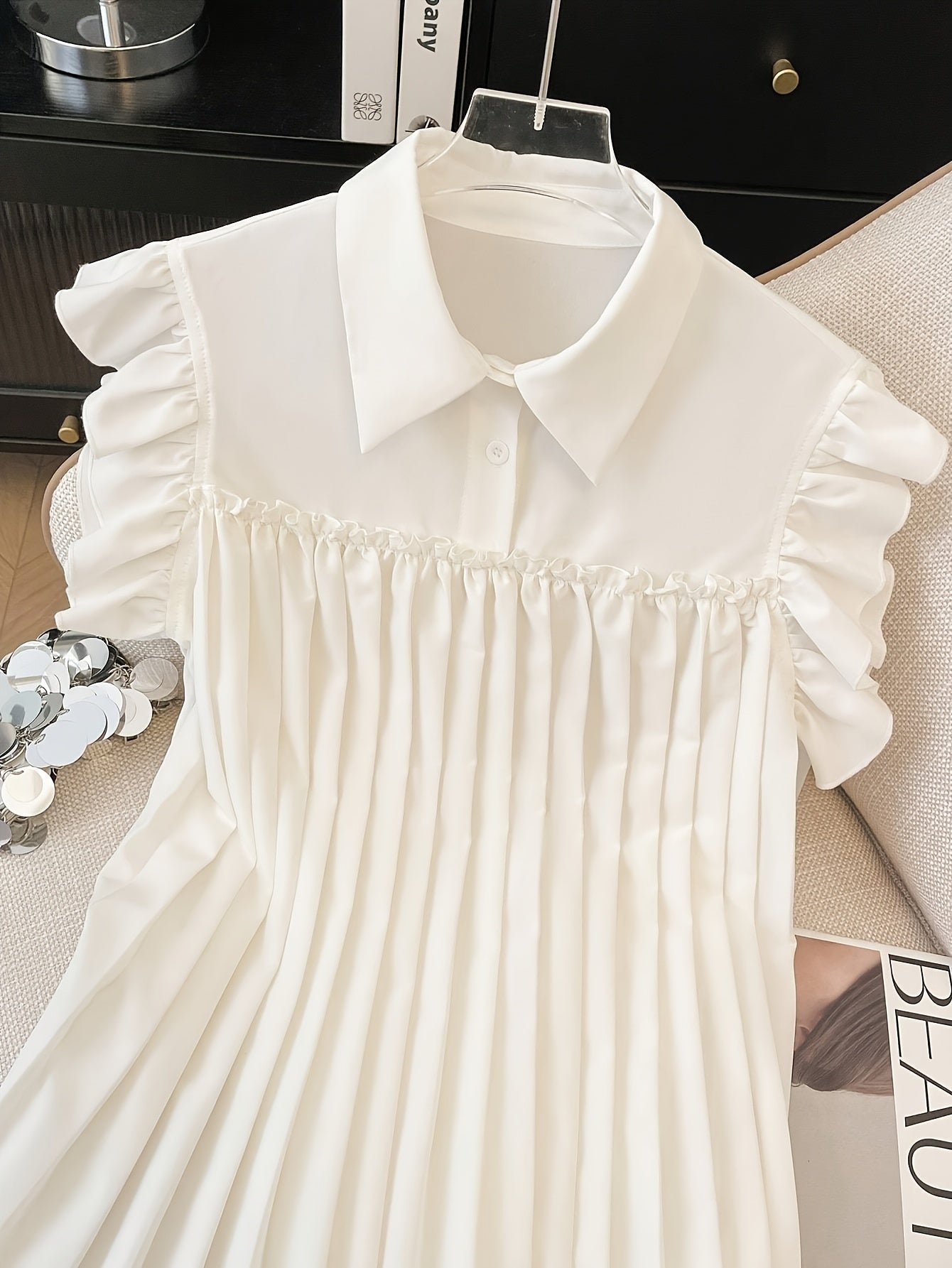 Elegant French-Style White Chiffon Blouse with Ruffled Collar & Short Sleeves - Perfect for Spring\u002FSummer, Adult Women'S Fashion, Casual Attire|Ruffled Collar Top|Chiffon Fabric