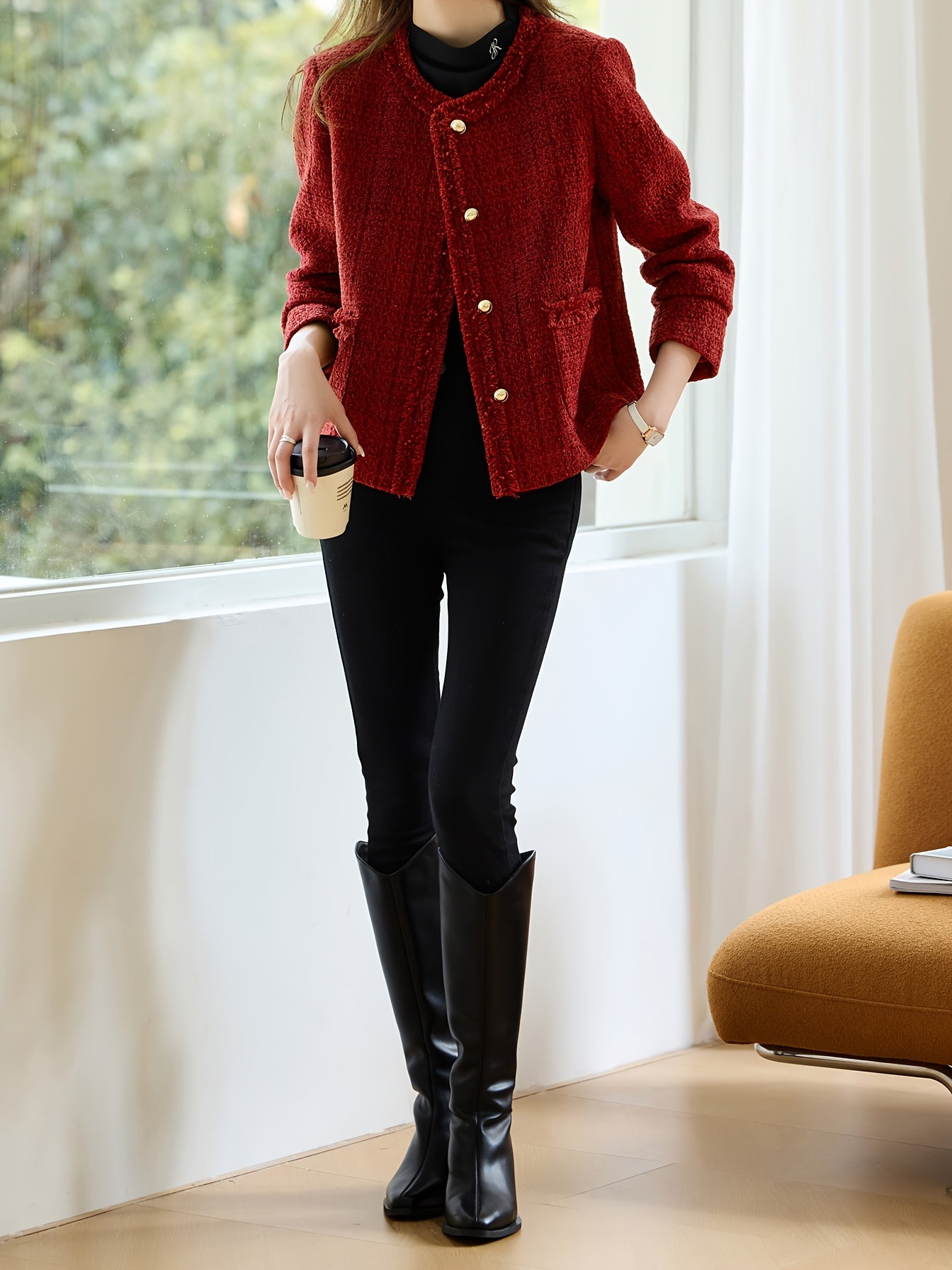 A New Winter Short Coat Featuring a Classic Round Neck, Luxurious Texture, And Elegant Tweed Style for Women