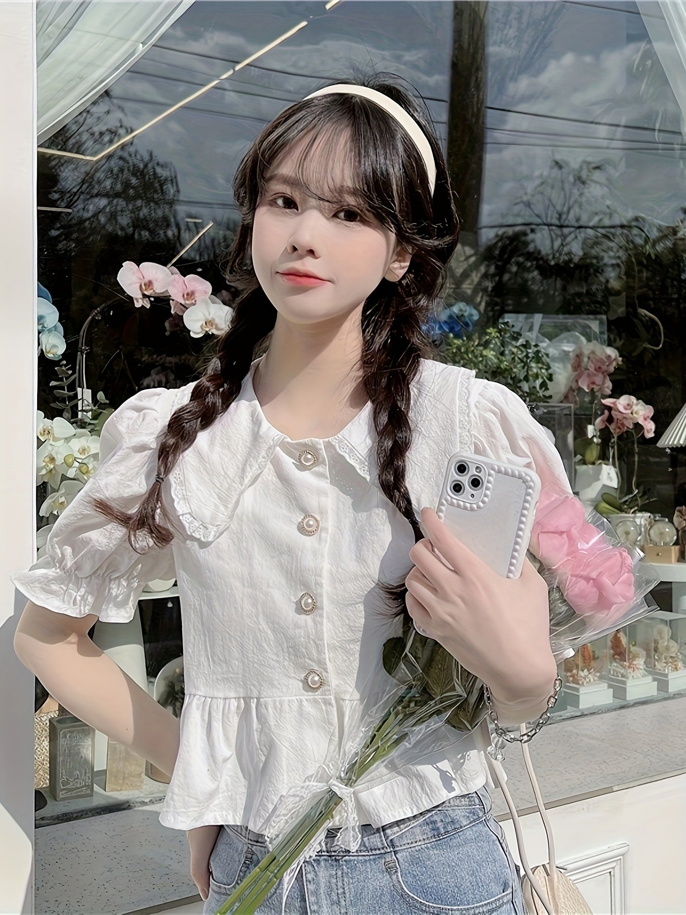 Chic French-Inspired Doll Collar Blouse for Women - Cute Short Sleeve Shirt with Ruffled Cuffs, Button-Up Front, and Flowing Hem, Perfect for Spring & Summer, Machine Washable, White